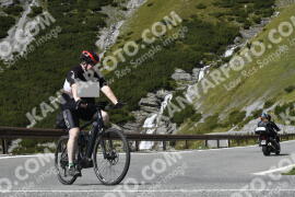Photo #2778413 | 29-08-2022 13:18 | Passo Dello Stelvio - Waterfall curve BICYCLES