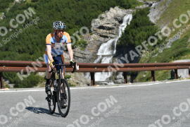 Photo #2398070 | 25-07-2022 10:16 | Passo Dello Stelvio - Waterfall curve BICYCLES