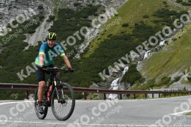 Photo #2683486 | 17-08-2022 13:24 | Passo Dello Stelvio - Waterfall curve BICYCLES