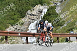 Photo #2542275 | 08-08-2022 10:02 | Passo Dello Stelvio - Waterfall curve BICYCLES