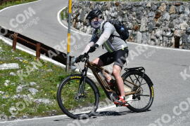 Photo #2191138 | 25-06-2022 12:36 | Passo Dello Stelvio - Waterfall curve BICYCLES