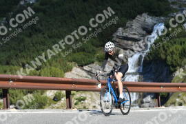 Photo #2620018 | 13-08-2022 09:56 | Passo Dello Stelvio - Waterfall curve BICYCLES
