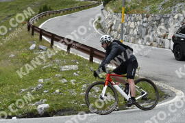 Fotó #3726756 | 05-08-2023 11:41 | Passo Dello Stelvio - Vízesés kanyar Bicajosok