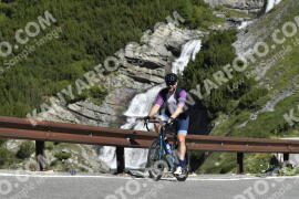 Photo #3535643 | 18-07-2023 10:02 | Passo Dello Stelvio - Waterfall curve BICYCLES