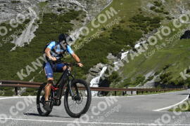 Photo #3225779 | 25-06-2023 10:06 | Passo Dello Stelvio - Waterfall curve BICYCLES