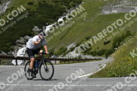 Photo #3624967 | 29-07-2023 13:03 | Passo Dello Stelvio - Waterfall curve BICYCLES