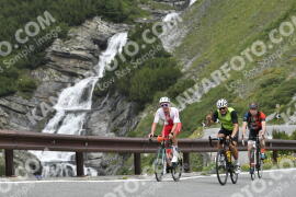 Photo #3557814 | 23-07-2023 11:49 | Passo Dello Stelvio - Waterfall curve BICYCLES