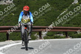 Photo #2416456 | 27-07-2022 10:44 | Passo Dello Stelvio - Waterfall curve BICYCLES