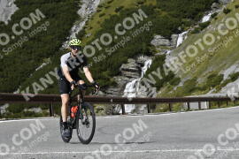 Photo #2769922 | 28-08-2022 13:35 | Passo Dello Stelvio - Waterfall curve BICYCLES