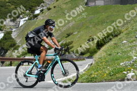 Photo #2137194 | 17-06-2022 11:00 | Passo Dello Stelvio - Waterfall curve BICYCLES