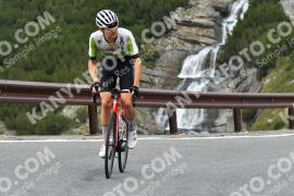Photo #4068599 | 25-08-2023 10:29 | Passo Dello Stelvio - Waterfall curve BICYCLES
