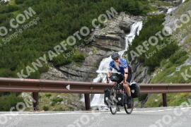 Photo #2434251 | 29-07-2022 13:26 | Passo Dello Stelvio - Waterfall curve BICYCLES