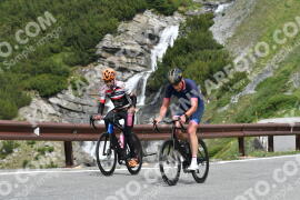 Photo #2173528 | 21-06-2022 10:40 | Passo Dello Stelvio - Waterfall curve BICYCLES