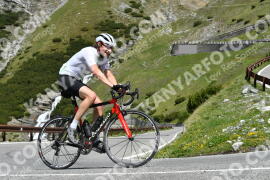 Photo #2137280 | 17-06-2022 11:17 | Passo Dello Stelvio - Waterfall curve BICYCLES