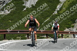 Photo #2336347 | 17-07-2022 10:27 | Passo Dello Stelvio - Waterfall curve BICYCLES