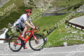 Photo #4695505 | 24-06-2024 10:57 | Passo Dello Stelvio - Waterfall curve BICYCLES