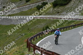 Fotó #2607290 | 12-08-2022 13:18 | Passo Dello Stelvio - Vízesés kanyar Bicajosok