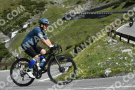 Photo #3243688 | 26-06-2023 10:23 | Passo Dello Stelvio - Waterfall curve BICYCLES