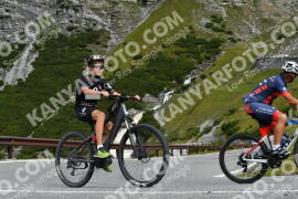 Foto #3925404 | 17-08-2023 10:08 | Passo Dello Stelvio - Waterfall Kehre BICYCLES