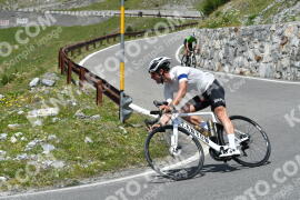 Photo #2355886 | 19-07-2022 13:14 | Passo Dello Stelvio - Waterfall curve BICYCLES