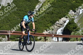 Photo #2266268 | 09-07-2022 09:56 | Passo Dello Stelvio - Waterfall curve BICYCLES