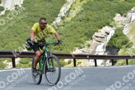 Photo #2363265 | 21-07-2022 10:23 | Passo Dello Stelvio - Waterfall curve BICYCLES