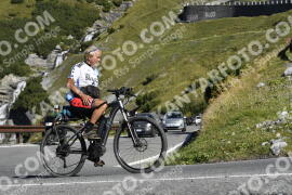 Photo #2740381 | 25-08-2022 10:05 | Passo Dello Stelvio - Waterfall curve BICYCLES