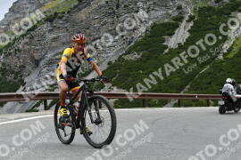 Photo #2302354 | 14-07-2022 11:06 | Passo Dello Stelvio - Waterfall curve BICYCLES
