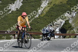 Photo #2740537 | 25-08-2022 09:53 | Passo Dello Stelvio - Waterfall curve BICYCLES