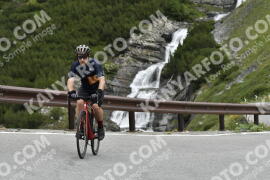 Photo #3548055 | 22-07-2023 09:55 | Passo Dello Stelvio - Waterfall curve BICYCLES