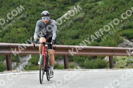 Photo #2205489 | 29-06-2022 10:37 | Passo Dello Stelvio - Waterfall curve BICYCLES