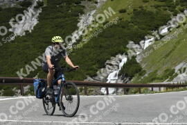 Photo #3542338 | 20-07-2023 12:28 | Passo Dello Stelvio - Waterfall curve BICYCLES