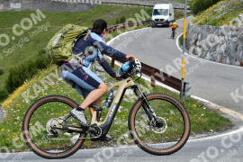Photo #2194217 | 26-06-2022 11:07 | Passo Dello Stelvio - Waterfall curve BICYCLES