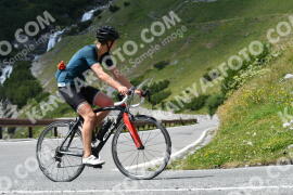 Photo #2384569 | 24-07-2022 14:54 | Passo Dello Stelvio - Waterfall curve BICYCLES