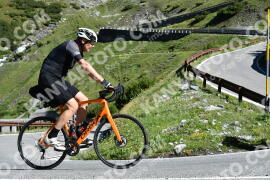Photo #2183882 | 25-06-2022 09:47 | Passo Dello Stelvio - Waterfall curve BICYCLES