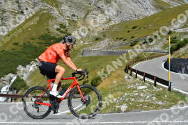 Photo #4246619 | 11-09-2023 11:04 | Passo Dello Stelvio - Waterfall curve BICYCLES