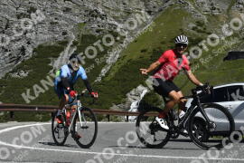 Photo #3360130 | 05-07-2023 10:04 | Passo Dello Stelvio - Waterfall curve BICYCLES