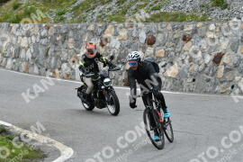 Photo #2459148 | 31-07-2022 14:25 | Passo Dello Stelvio - Waterfall curve BICYCLES