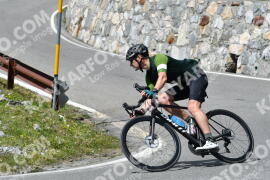 Photo #2356648 | 19-07-2022 14:43 | Passo Dello Stelvio - Waterfall curve BICYCLES