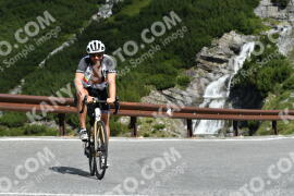 Photo #2412267 | 26-07-2022 10:17 | Passo Dello Stelvio - Waterfall curve BICYCLES