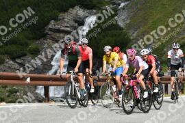 Photo #2439225 | 30-07-2022 10:38 | Passo Dello Stelvio - Waterfall curve BICYCLES