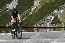 Photo #2753494 | 26-08-2022 12:05 | Passo Dello Stelvio - Waterfall curve BICYCLES