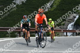 Photo #2306677 | 15-07-2022 10:03 | Passo Dello Stelvio - Waterfall curve BICYCLES
