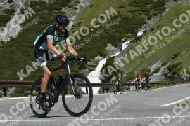 Photo #3244397 | 26-06-2023 10:53 | Passo Dello Stelvio - Waterfall curve BICYCLES