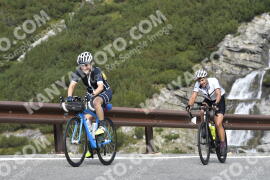 Photo #2825135 | 05-09-2022 10:50 | Passo Dello Stelvio - Waterfall curve BICYCLES