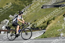 Photo #2728180 | 24-08-2022 10:23 | Passo Dello Stelvio - Waterfall curve BICYCLES