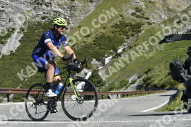 Photo #3225308 | 25-06-2023 09:40 | Passo Dello Stelvio - Waterfall curve BICYCLES