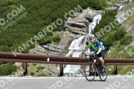 Photo #2431890 | 29-07-2022 11:39 | Passo Dello Stelvio - Waterfall curve BICYCLES