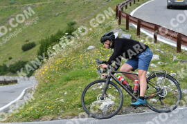 Photo #2365818 | 21-07-2022 13:56 | Passo Dello Stelvio - Waterfall curve BICYCLES