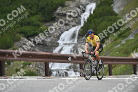 Photo #2448991 | 30-07-2022 09:44 | Passo Dello Stelvio - Waterfall curve BICYCLES
